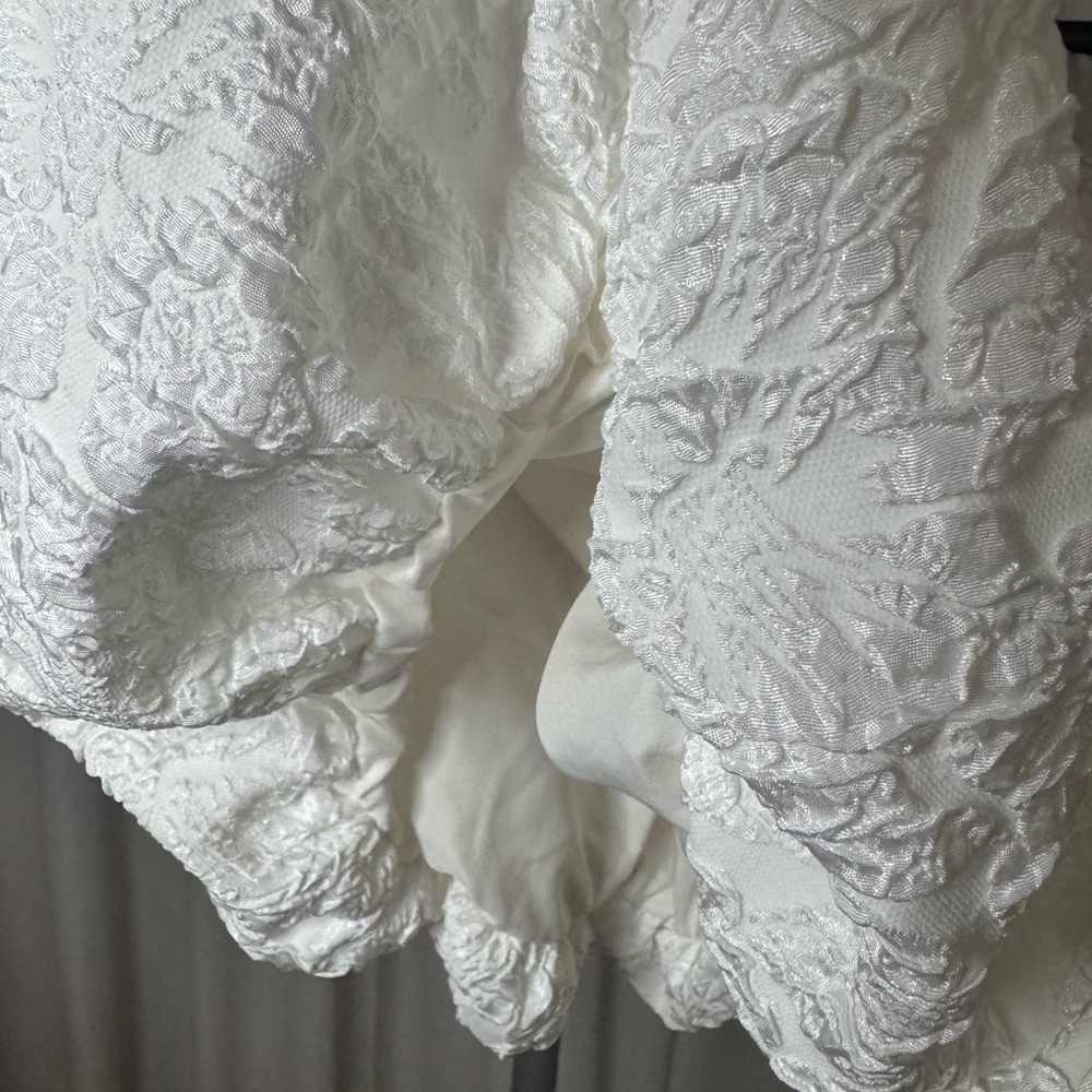 H&M White Textured Jacquard 2 Pièce Set Tank & Bubble Skirt Size 3T - Picture 8 of 10